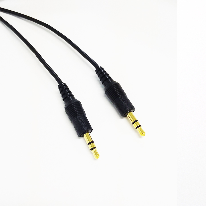 Φ3.5両端ステレオプラグケーブル　2m(Black)